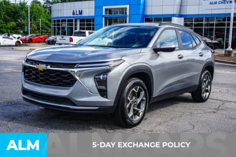 More photos of 2025 Chevrolet Trax LT at ALM Chevrolet South, GA