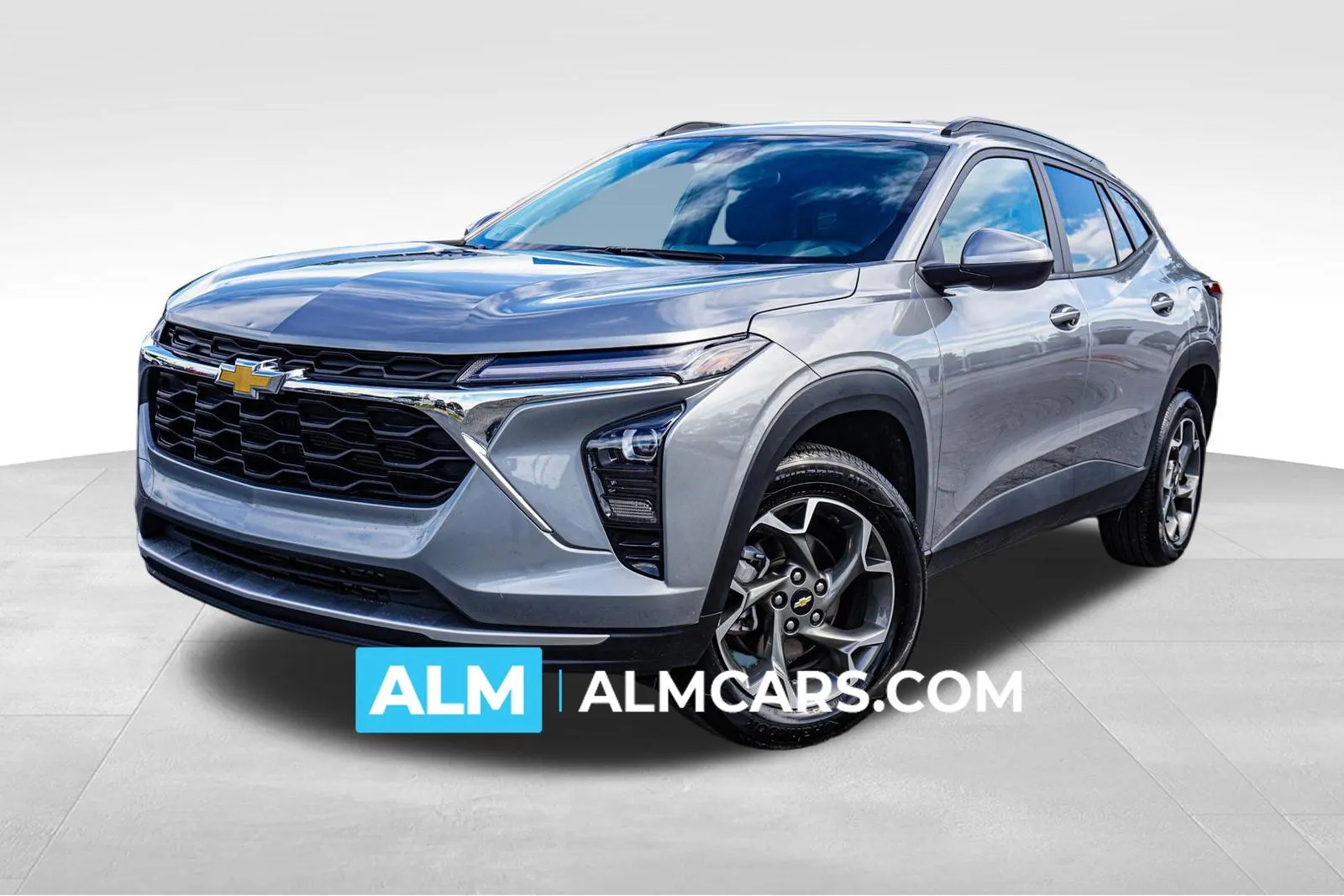 Gray 2025 Chevrolet Trax LT for sale in Union City, GA