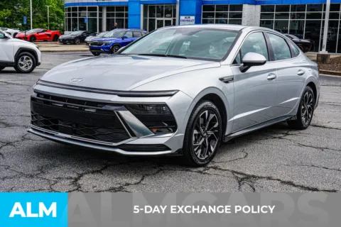 More photos of 2025 Hyundai Sonata SEL at ALM Chevrolet South, GA