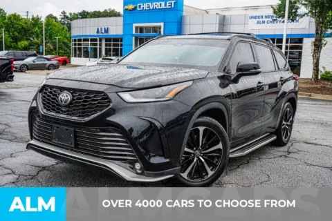 Another view of 2022 Toyota Highlander XSE for sale in Union City, GA at ALM Chevrolet South