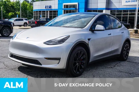 More photos of 2024 Tesla Model Y Long Range at ALM Chevrolet South, GA