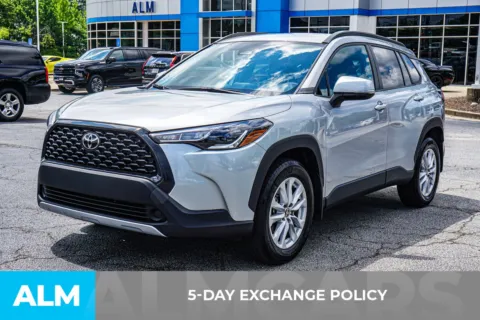 More photos of 2024 Toyota Corolla Cross LE at ALM Chevrolet South, GA