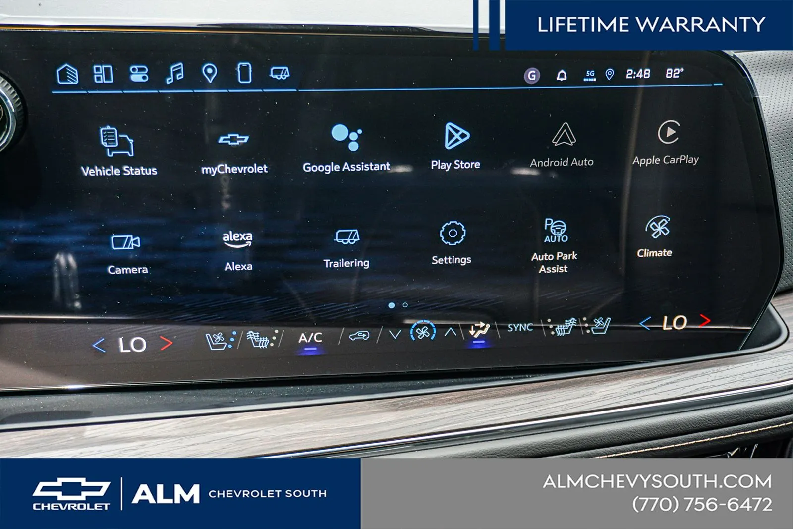 2025 Chevrolet Suburban Premier - Photo 38