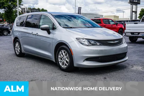 More photos of 2023 Chrysler Voyager LX at ALM Chevrolet South, GA