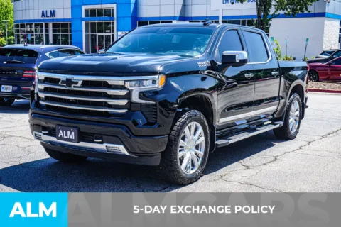 More photos of 2023 Chevrolet Silverado 1500 High Country at ALM Chevrolet South, GA