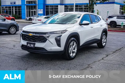 More photos of 2024 Chevrolet Trax LS at ALM Chevrolet South, GA