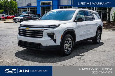 More photos of 2027 Chevrolet Traverse LT at ALM Chevrolet South, GA