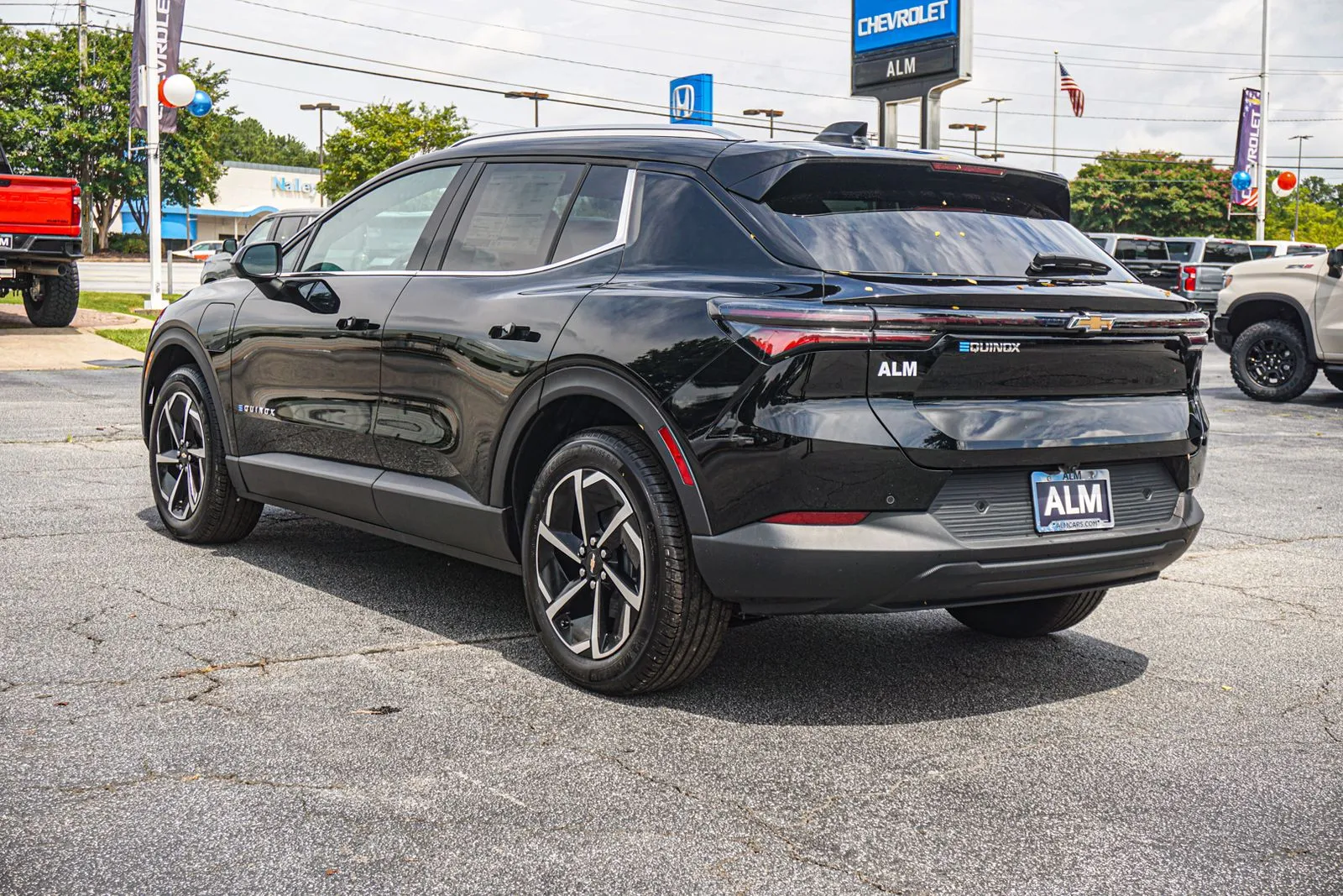 2026 Chevrolet Equinox EV 2LT - Photo 6