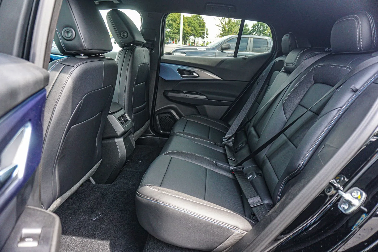 2026 Chevrolet Equinox EV 2LT - Photo 17
