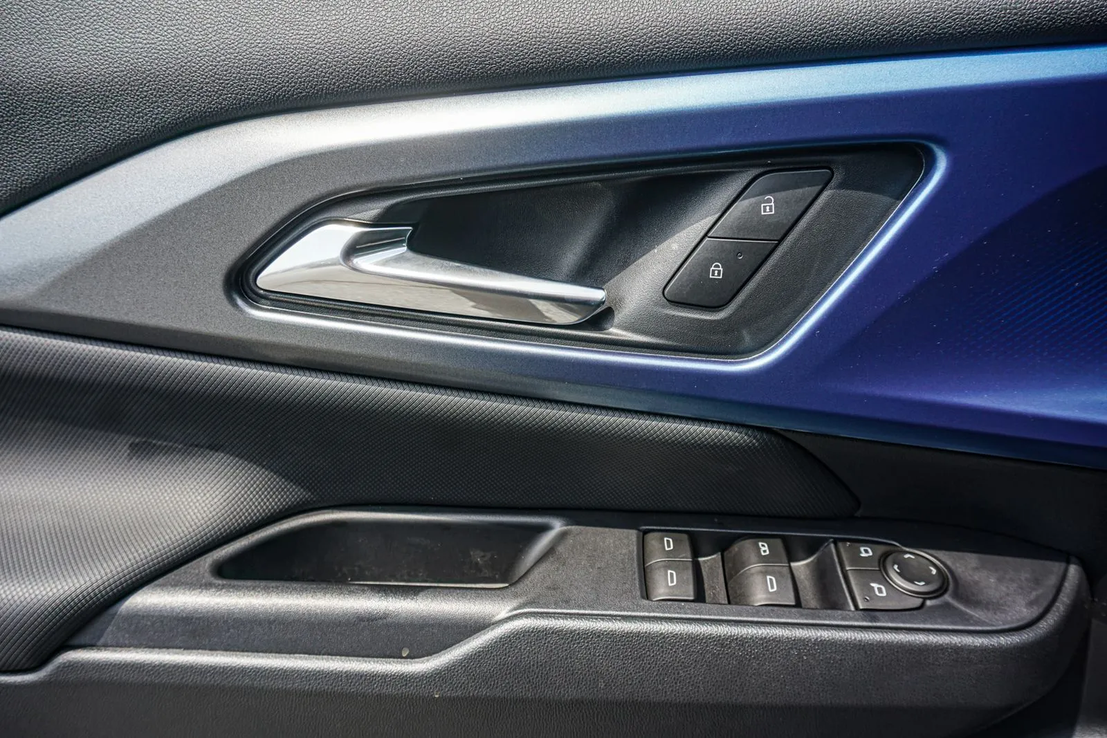 2026 Chevrolet Equinox EV 2LT - Photo 46
