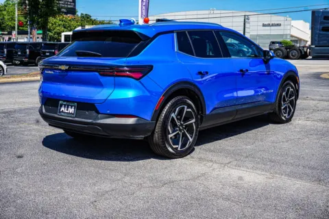 More photos of 2026 Chevrolet Equinox EV LT at ALM Chevrolet South, GA