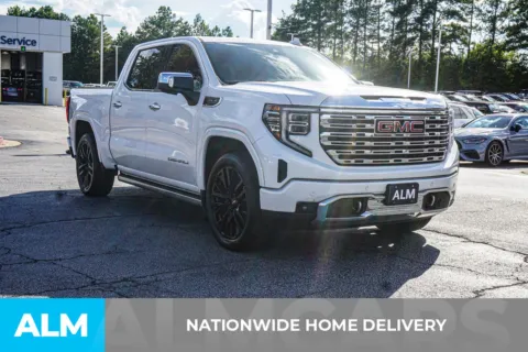 More photos of 2022 GMC Sierra 1500 Denali at ALM Chevrolet South, GA