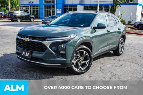 Photos of 2025 Chevrolet Trax LT for sale in Union City, GA at ALM Chevrolet South