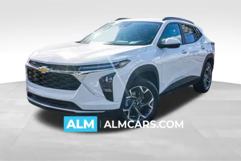 White 2025 Chevrolet Trax LT for sale in Union City, GA