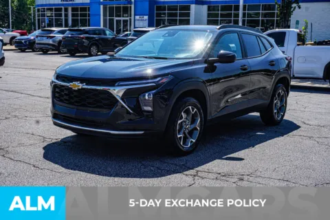 More photos of 2025 Chevrolet Trax LT at ALM Chevrolet South, GA