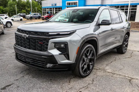 Another view of 2025 Chevrolet Traverse RS for sale in Union City, GA at ALM Chevrolet South