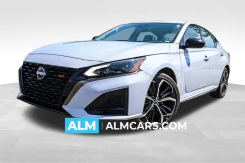 Gray 2023 Nissan Altima 2.5 SR for sale in Union City, GA