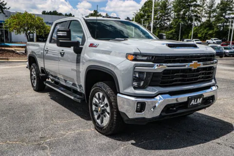 More photos of 2024 Chevrolet Silverado 3500HD LT at ALM Chevrolet South, GA