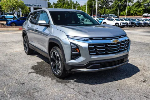 More photos of 2026 Chevrolet Equinox LT at ALM Chevrolet South, GA