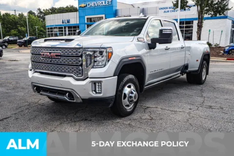More photos of 2022 GMC Sierra 3500HD Denali at ALM Chevrolet South, GA