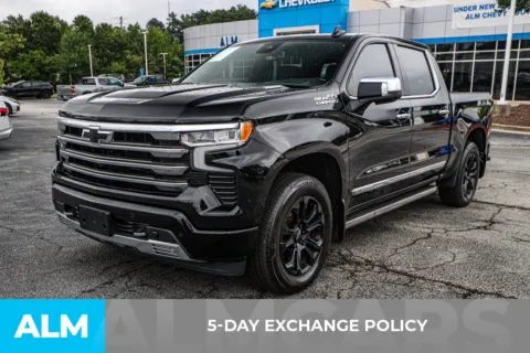 More photos of 2023 Chevrolet Silverado 1500 High Country at ALM Chevrolet South, GA