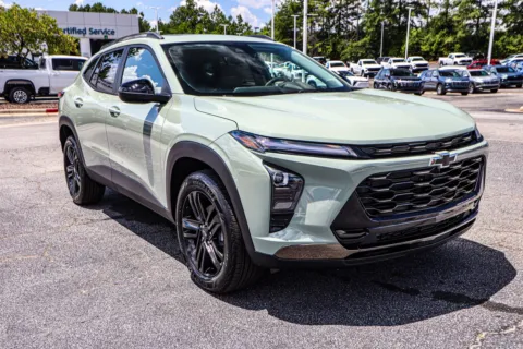 More photos of 2025 Chevrolet Trax ACTIV at ALM Chevrolet South, GA