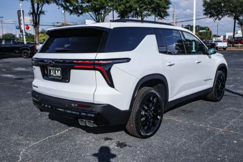 More photos of 2026 Chevrolet Traverse LT at ALM Chevrolet South, GA