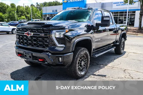 More photos of 2024 Chevrolet Silverado 2500HD ZR2 at ALM Chevrolet South, GA
