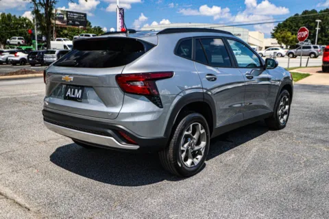 More photos of 2025 Chevrolet Trax LT at ALM Chevrolet South, GA