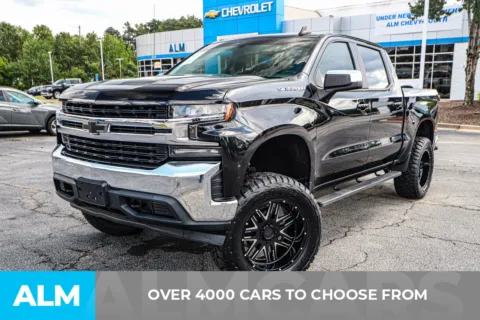 Another view of 2019 Chevrolet Silverado 1500 LT for sale in Union City, GA at ALM Chevrolet South