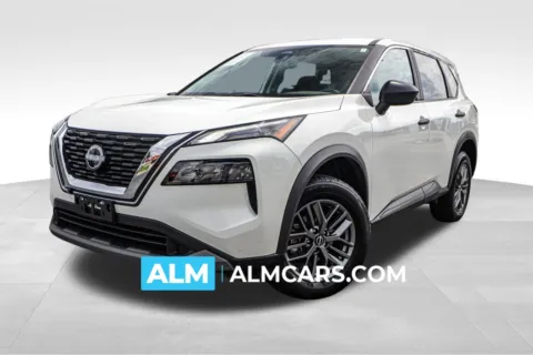 White 2023 Nissan Rogue S for sale in Union City, GA