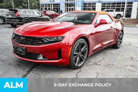 More photos of 2021 Chevrolet Camaro 3LT at ALM Chevrolet South, GA