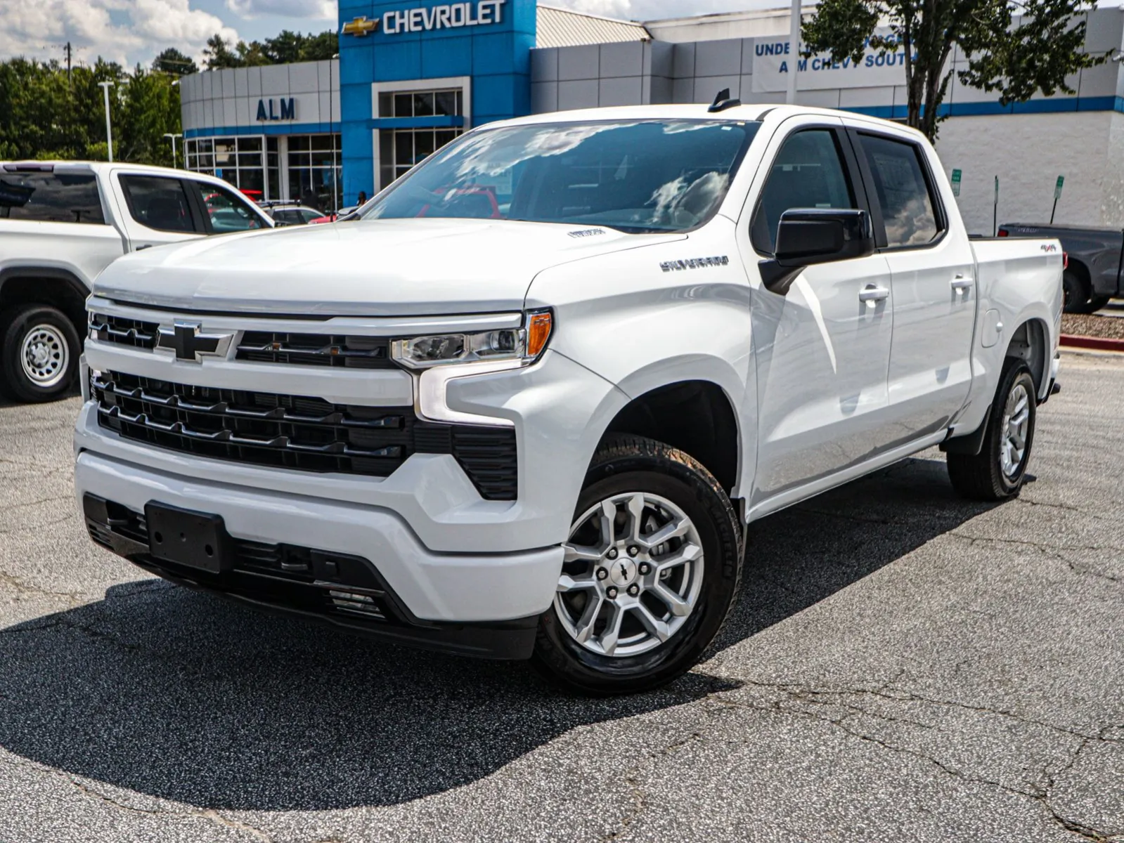 White 2025 Chevrolet Silverado 1500 RST for sale in Union City, GA