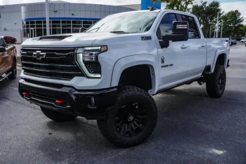 Photos of 2025 Chevrolet Silverado 2500HD LT for sale in Union City, GA at ALM Chevrolet South