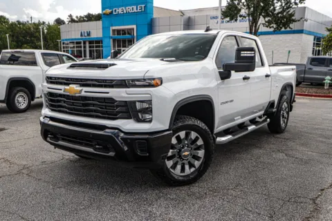 White 2025 Chevrolet Silverado 2500HD Custom for sale in Union City, GA