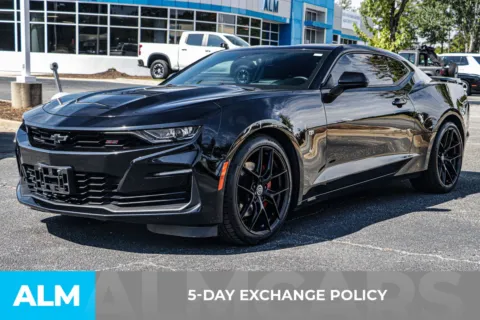 More photos of 2020 Chevrolet Camaro SS at ALM Chevrolet South, GA