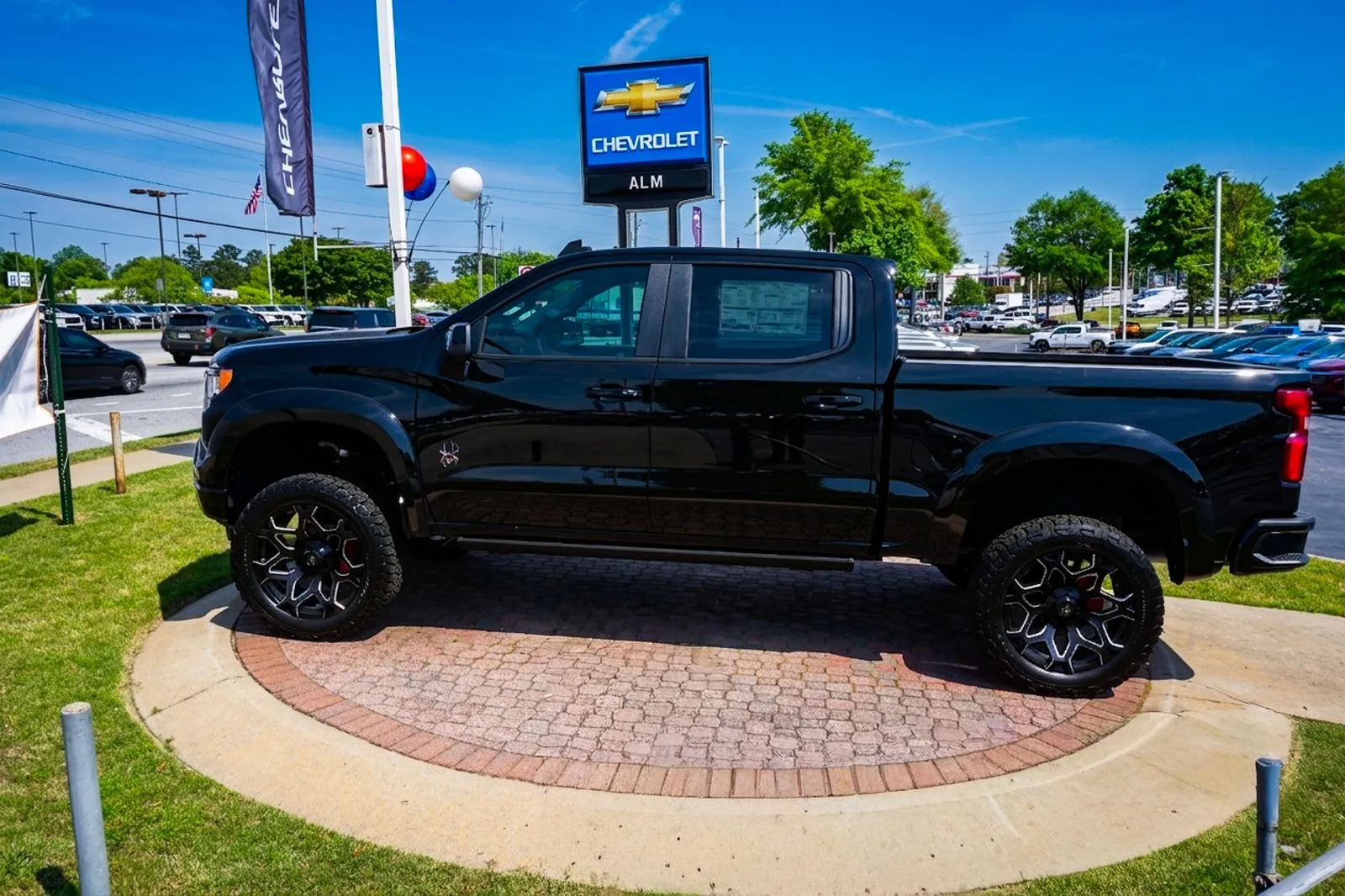 2026 Chevrolet Blazer EV LT - Photo 65