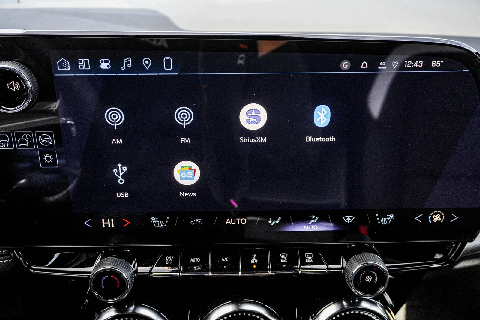 2026 Chevrolet Blazer EV LT - Photo 33