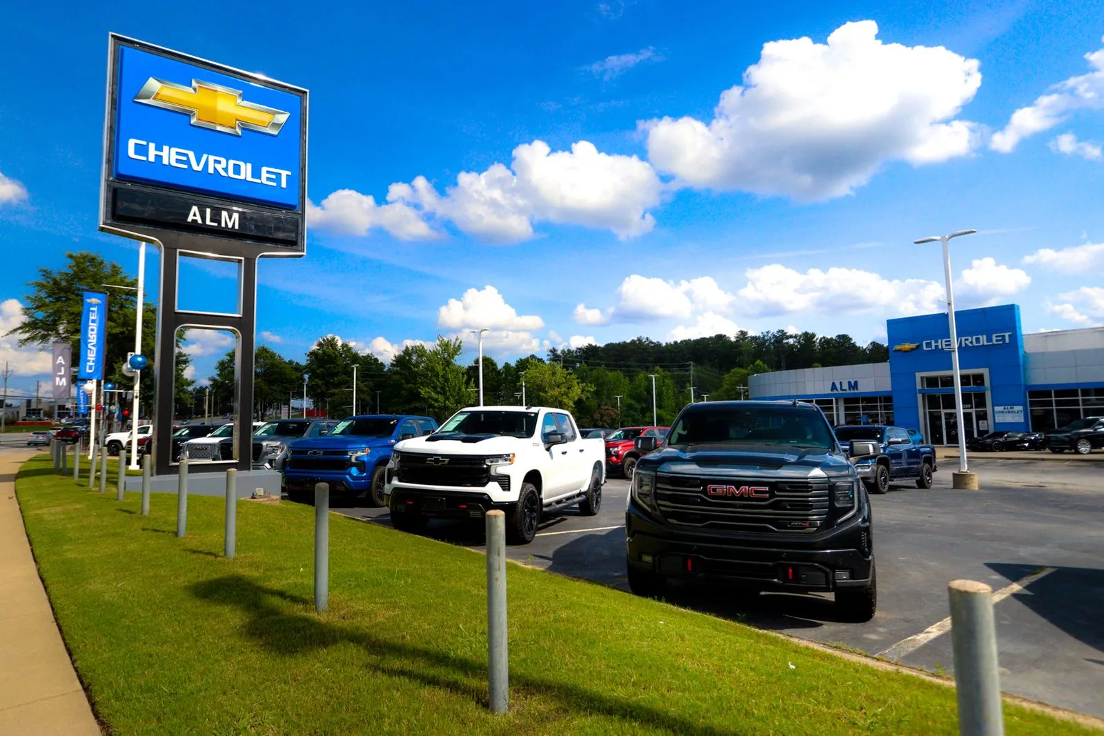 2026 Chevrolet Blazer EV LT - Photo 59