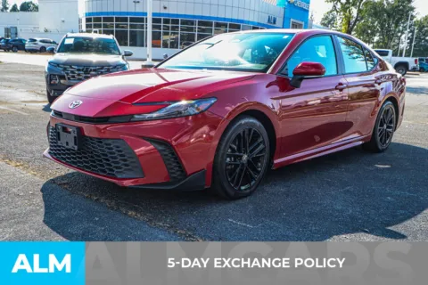 More photos of 2025 Toyota Camry SE at ALM Chevrolet South, GA