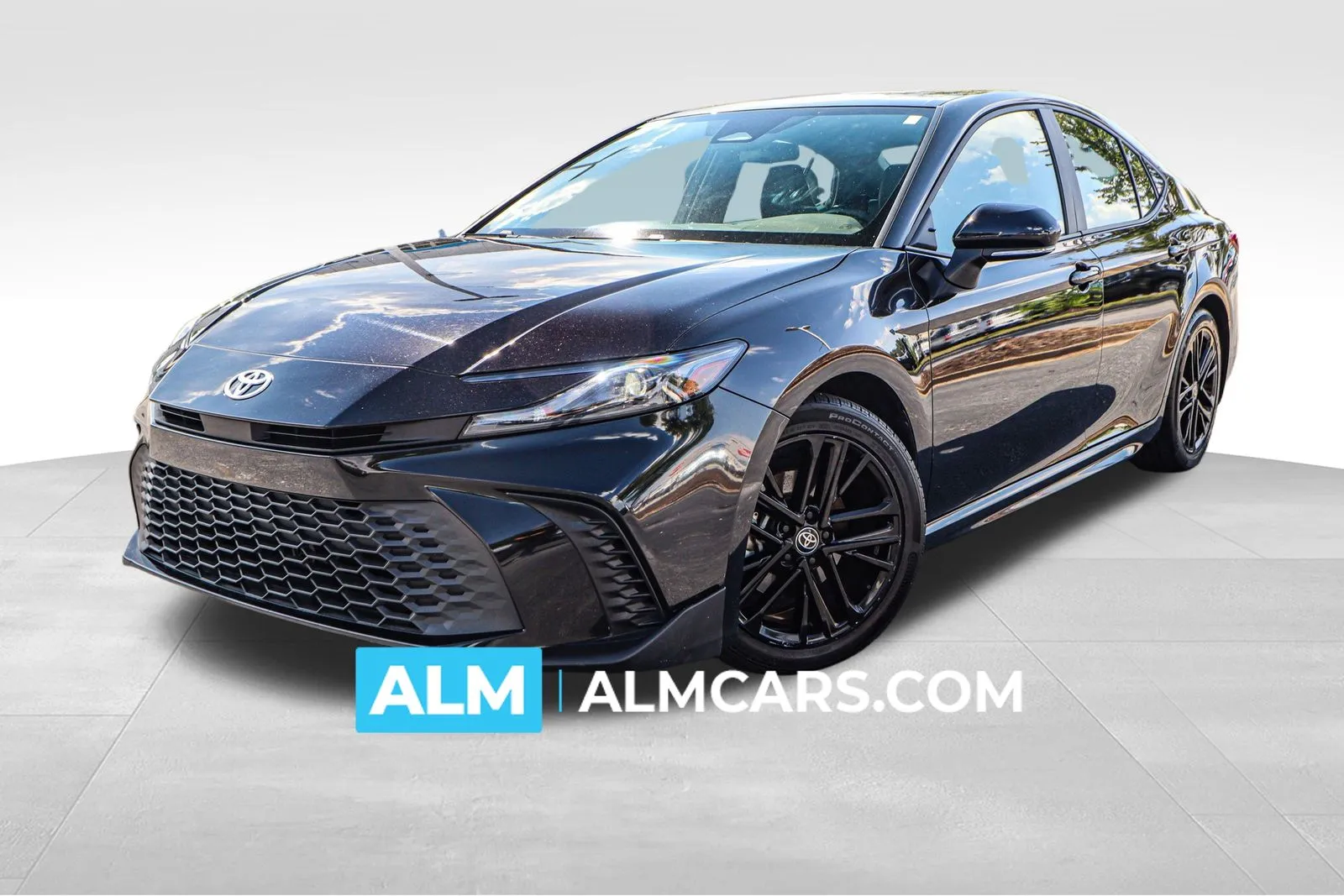 Black 2025 Toyota Camry SE for sale in Union City, GA