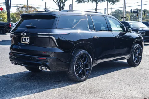 More photos of 2026 Chevrolet Traverse RS at ALM Chevrolet South, GA