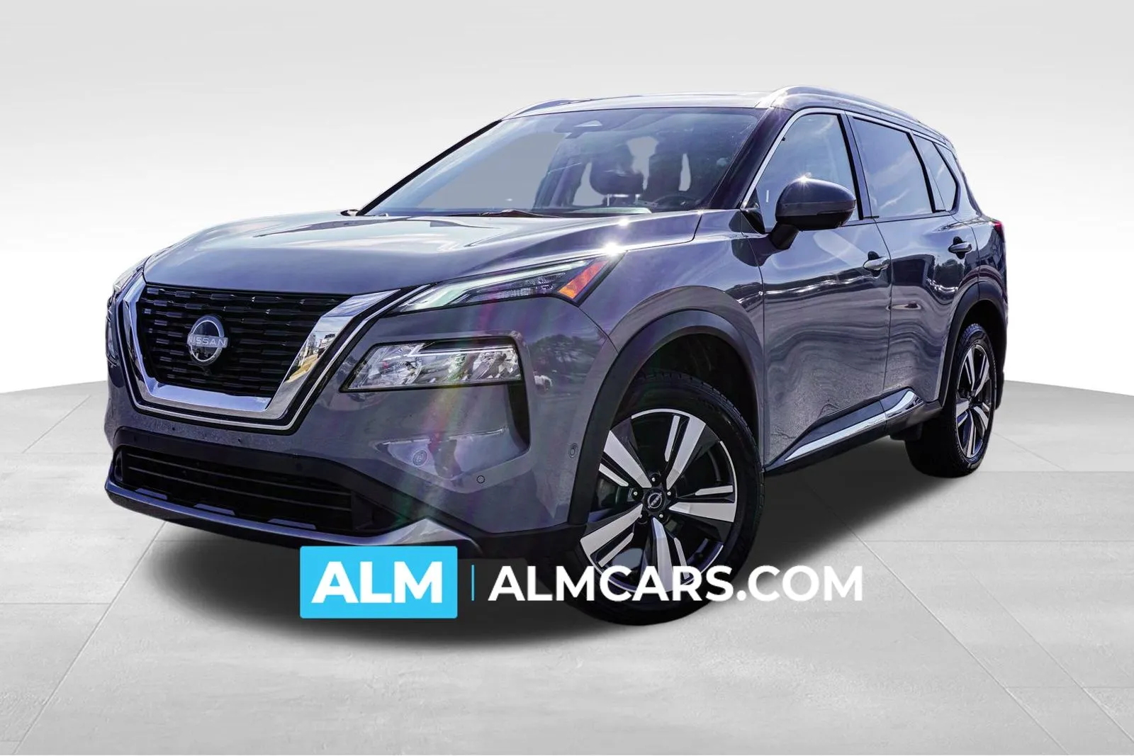 2023 Nissan Rogue SL's photo