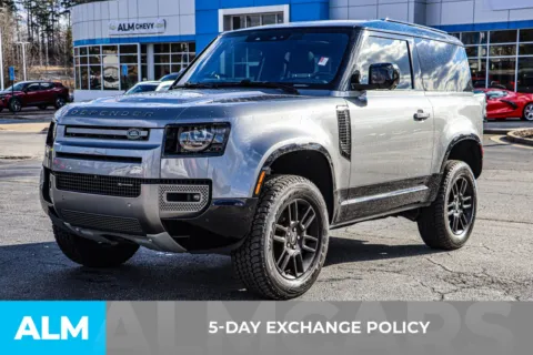 More photos of 2022 Land Rover Defender 90 X-Dynamic S at ALM Chevrolet South, GA