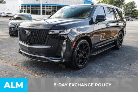 More photos of 2021 Cadillac Escalade Premium Luxury at ALM Chevrolet South, GA