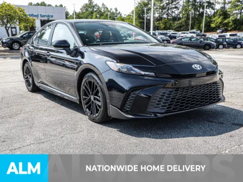 More photos of 2025 Toyota Camry SE at ALM Chevrolet South, GA