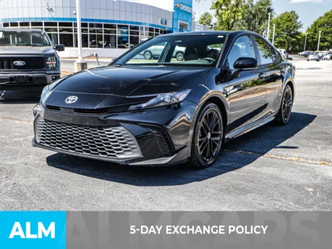 More photos of 2025 Toyota Camry SE at ALM Chevrolet South, GA