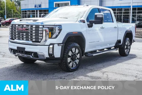 More photos of 2024 GMC Sierra 2500HD Denali at ALM Chevrolet South, GA