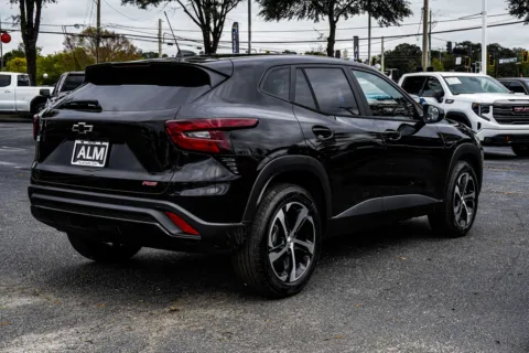 More photos of 2026 Chevrolet Trax 1RS at ALM Chevrolet South, GA