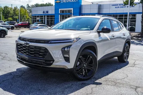 White 2026 Chevrolet Trax ACTIV for sale in Union City, GA